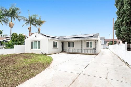825 Date St, Montebello, CA, 90640 | Card Image