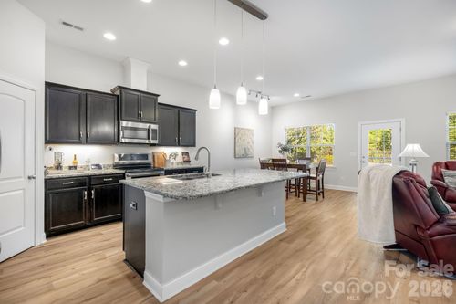 16408 Mckee Ridge Dr, Charlotte, NC, 28278-8460 | Card Image