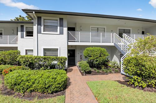 apt-e-10 Southport Ln, Boynton Beach, FL, 33436-6441 | Card Image