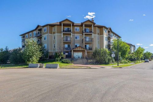 205-100 Denholm Gate, Fort Mcmurray, AB, T9H0B2 | Card Image