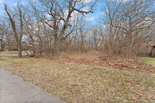 1033 E 41st Pl, Gary, IN, 46409-2023 | Card Image