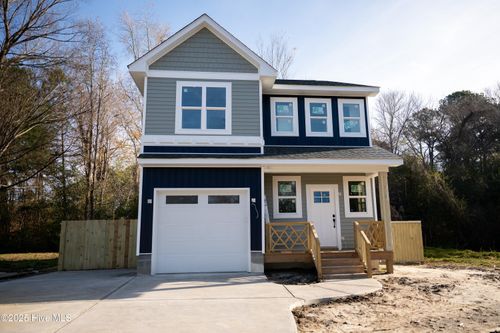 404 S Bodenheimer St, Burgaw, NC, 28425-4814 | Card Image