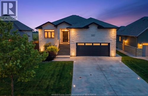 227 Summer Street, Belle River, ON, N8L0G6 | Card Image