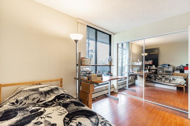 205 - 3755 Bartlett Court, Condo with 1 bedrooms, 1 bathrooms and 1 parking in Burnaby BC | Image 9