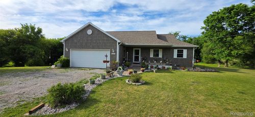 14062 Sanford Rd, Addison, MI, 49220-9735 | Card Image