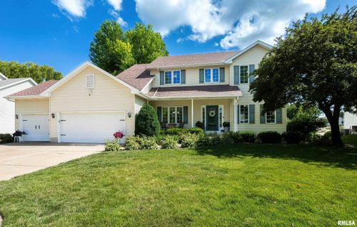 1200 Bridgeview Pl, Le Claire, IA, 52753-9591 | Card Image