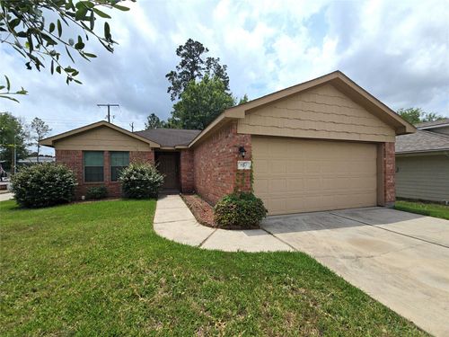 810 Lightningbug Ln, Conroe, TX, 77301-5504 | Card Image