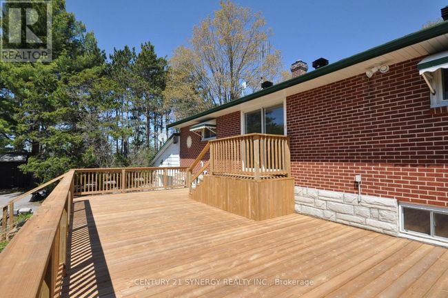 12009 Highway 15, House other with 3 bedrooms, 1 bathrooms and 6 parking in Smiths Falls ON | Image 8
