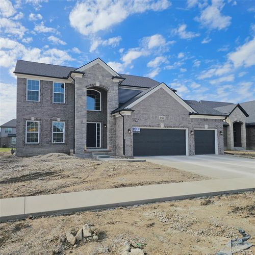 24092 Sawgrass Dr, Macomb, MI, 48042-4200 | Card Image