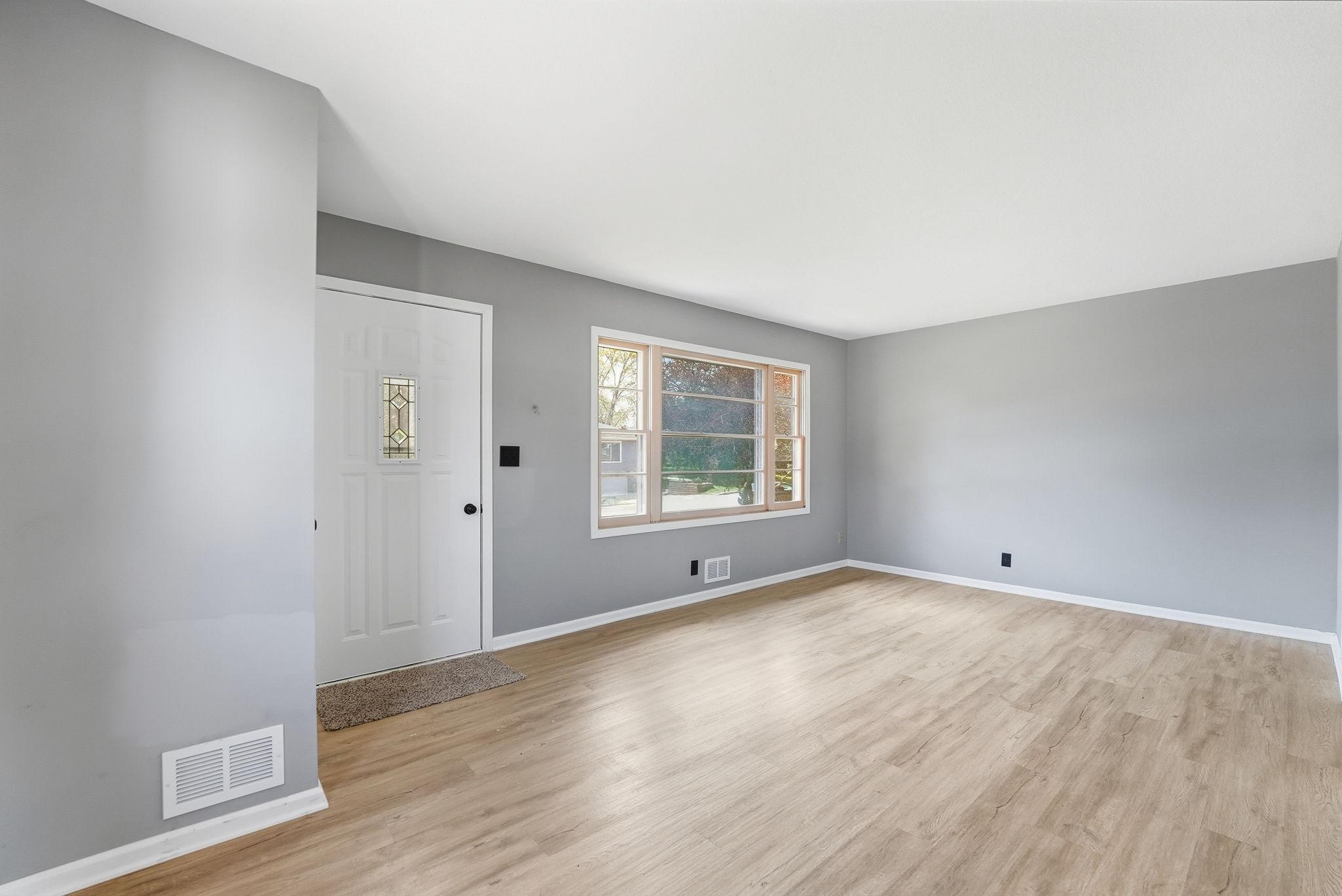 Residential Lease in Roseville 5