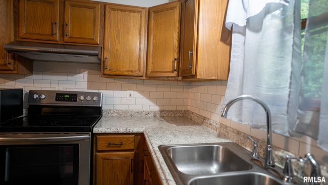 802 Winters St, House other with 3 bedrooms, 1 bathrooms and null parking in Augusta IL | Image 12