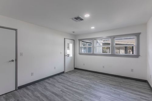 3-904 13th Street, Bridgeport, TX, 76426 | Card Image