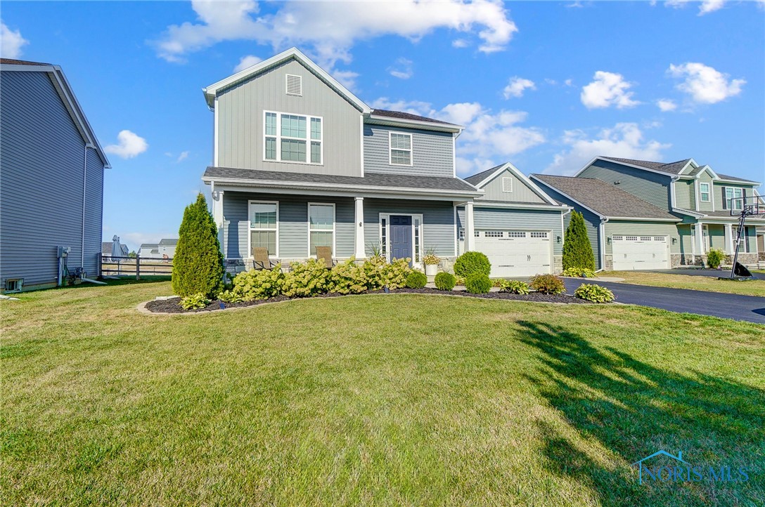 Bentley Dr, Perrysburg, OH 43551