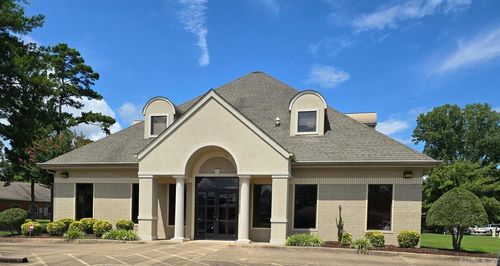 2906 Cypress Rd, Arkadelphia, AR, 71923-4227 | Card Image