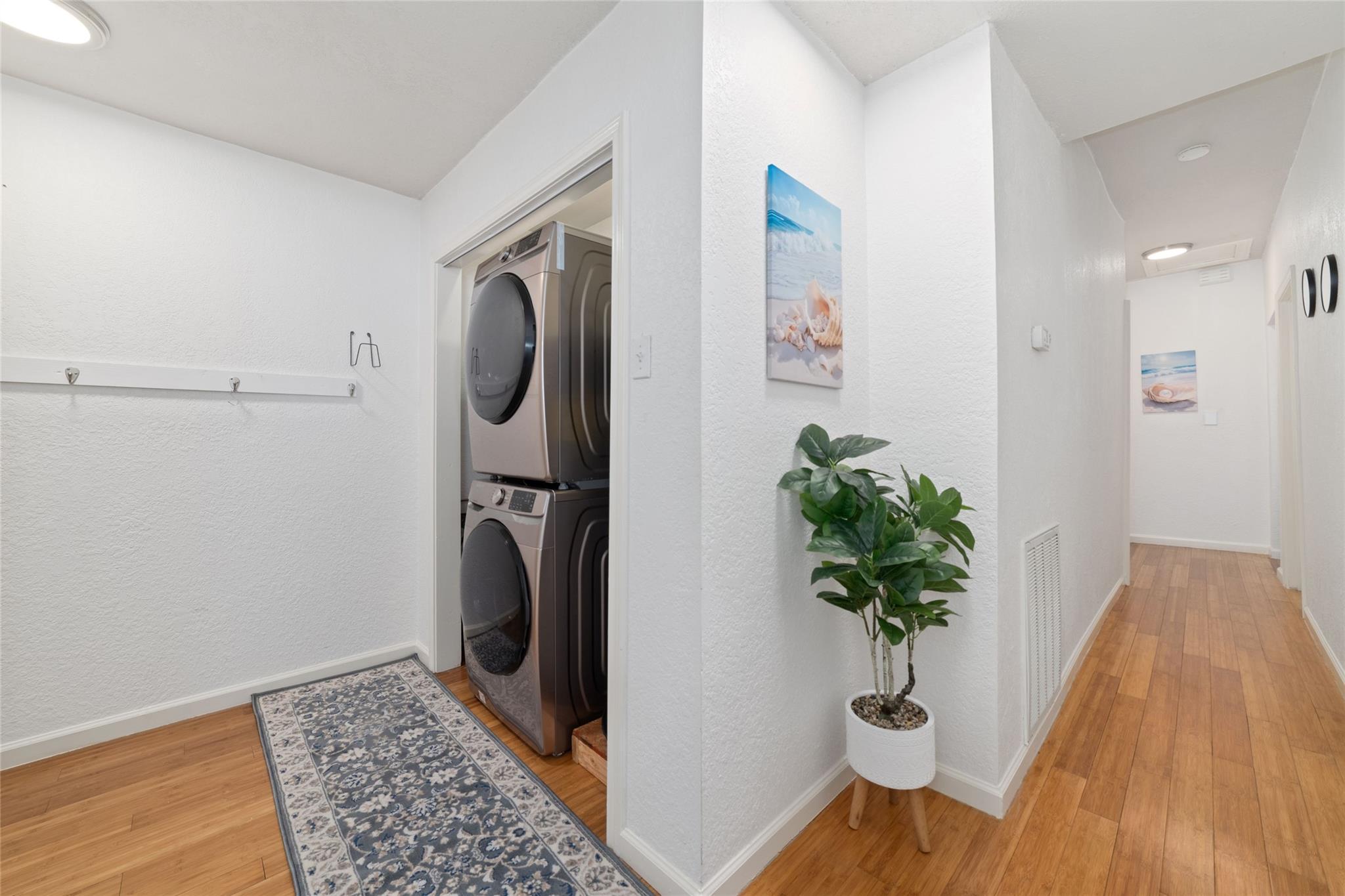 Residential Lease in Galveston 3