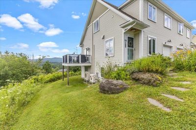 C2 - 155 Crossroad, Condo with 3 bedrooms, 3 bathrooms and null parking in Waterbury VT | Image 2