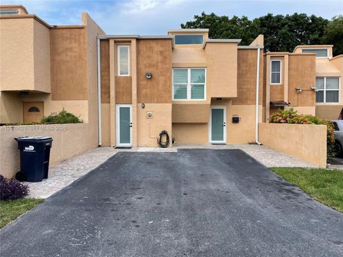 6653-6653 Sw 140th Ave, Miami, FL, 33183-2215 | Card Image