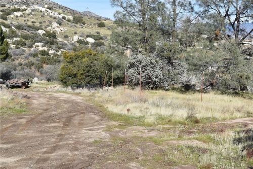 0 O St, Wofford Heights, CA, 93285 | Card Image