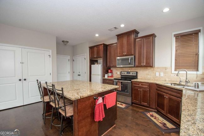 379 Linman Dr, House other with 5 bedrooms, 3 bathrooms and 2 parking in Lagrange GA | Image 11