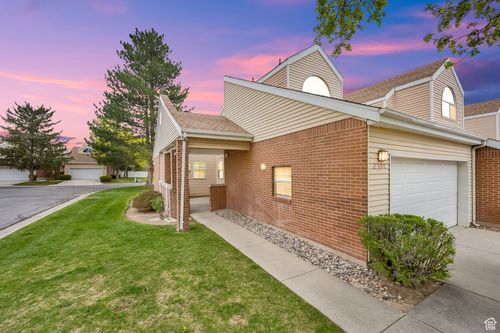 2590 W Central Park Cir, Taylorsville, UT, 84129-1506 | Card Image