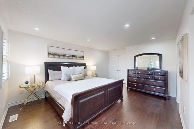 1558 Clitherow St, House other with 4 bedrooms, 3 bathrooms and 1 parking in Milton ON | Image 21