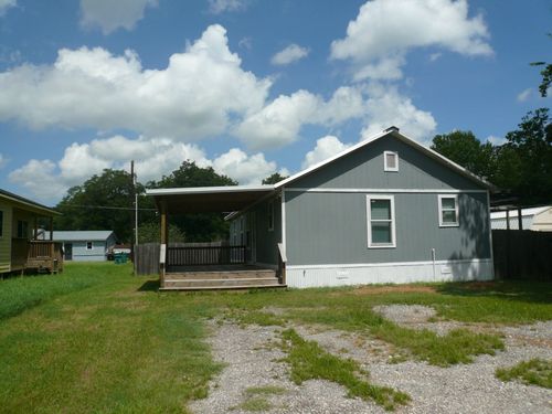 502 Ross St, Smithville, TX, 78957-2707 | Card Image