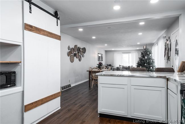 609 Lynn Rd, Home with 3 bedrooms, 2 bathrooms and null parking in New Albany IN | Image 10