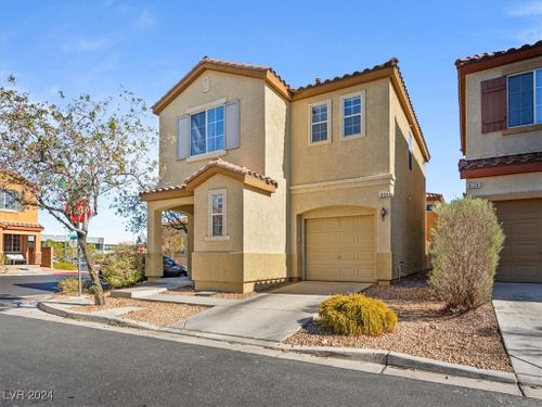 8124 Lake Geneva Court, Las Vegas, NV, 89113 | Card Image