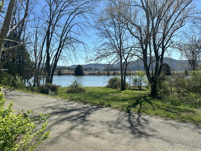 427 Lakeshore Dr, House other with 2 bedrooms, 2 bathrooms and 1 parking in Jasper TN | Image 21