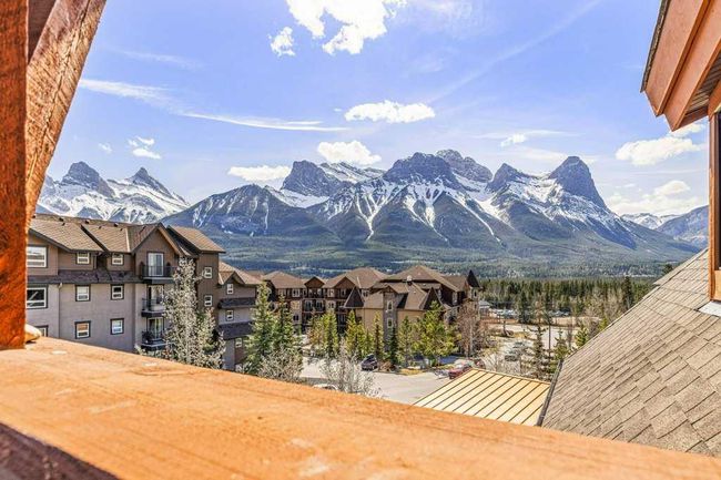 306 - 173 Kananaskis Way, Home with 2 bedrooms, 2 bathrooms and 1 parking in Canmore AB | Image 2