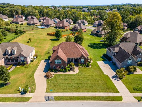 219 Amana Dr, Lebanon, TN, 37087-1435 | Card Image