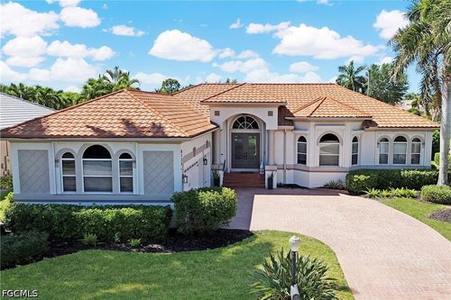 8723 S Lake Cir, FORT MYERS, FL, 33908-5609 | Card Image