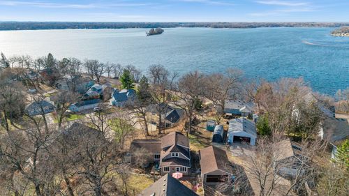 5441 Ridgeway St, White Bear Lake, MN, 55110-2360 | Card Image