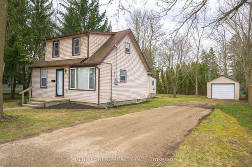 186 Victoria St, Middlesex Centre, ON, N0L1M0 | Card Image