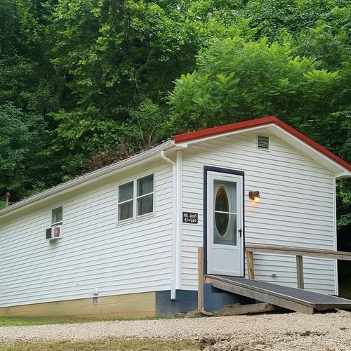 585 Township Road 183, Ironton, OH, 45638-9038 | Card Image
