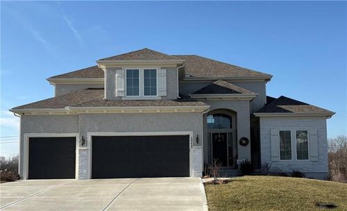 10220 N Oakland Ave, Kansas City, MO, 64157-9509 | Card Image