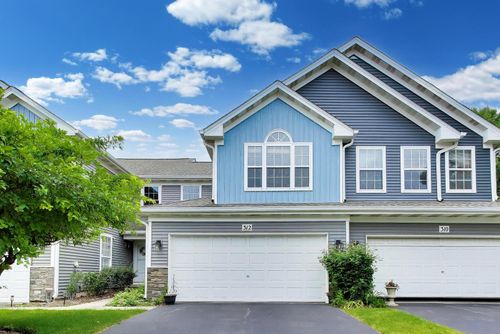 312 E Tall Oaks Ln, Itasca, IL, 60143-2862 | Card Image