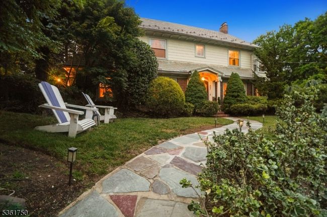 27 Fairway Dr, House other with 7 bedrooms, 5 bathrooms and null parking in West Orange NJ | Image 34