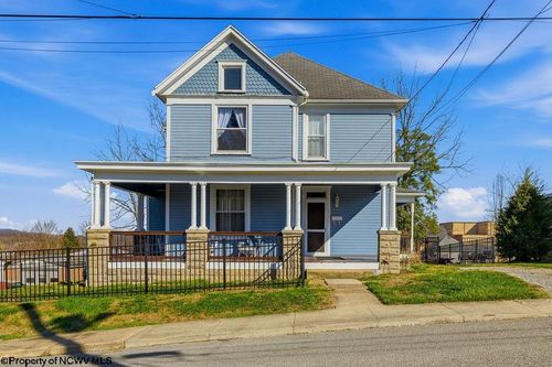 228 Jefferson St, Bridgeport, WV, 26330-1731 | Card Image