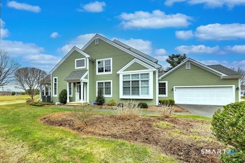 11-11 Priorwood Gdns, Cromwell, CT, 06416-2710 | Card Image