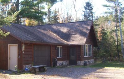 2631 Hunter Lake Rd E, House other with 2 bedrooms, 1 bathrooms and null parking in Eagle River WI | Image 2