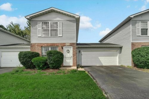 2444 W 63rd Ave, Merrillville, IN, 46410-2942 | Card Image