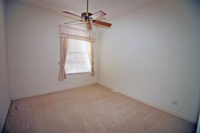 8048 Se Double Tree Dr, House other with 3 bedrooms, 2 bathrooms and null parking in Hobe Sound FL | Image 17