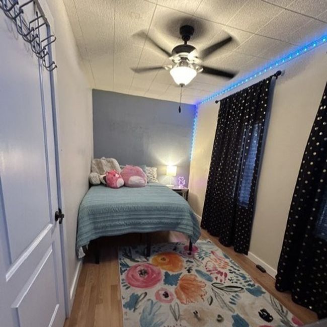 809 N 6th St, House other with 4 bedrooms, 2 bathrooms and 2 parking in Ballinger TX | Image 12