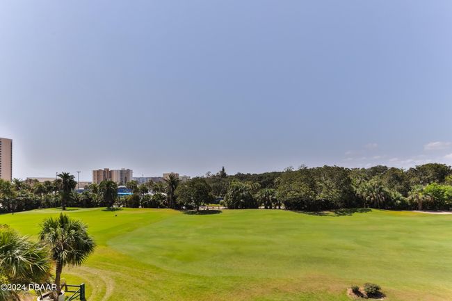 2B1 - 1 Oceans West Blvd, Condo with 2 bedrooms, 2 bathrooms and null parking in Daytona Beach Shores FL | Image 15