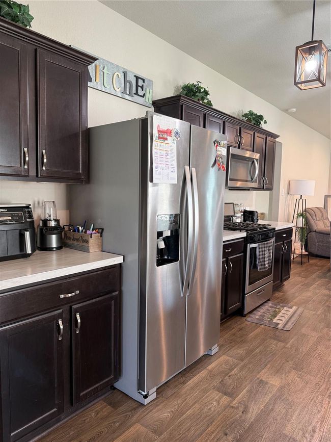 2407 Hartsel Forest Trl, House other with 3 bedrooms, 2 bathrooms and 2 parking in Spring TX | Image 7