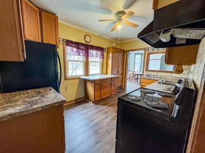 Main floor kitchen | Image 3