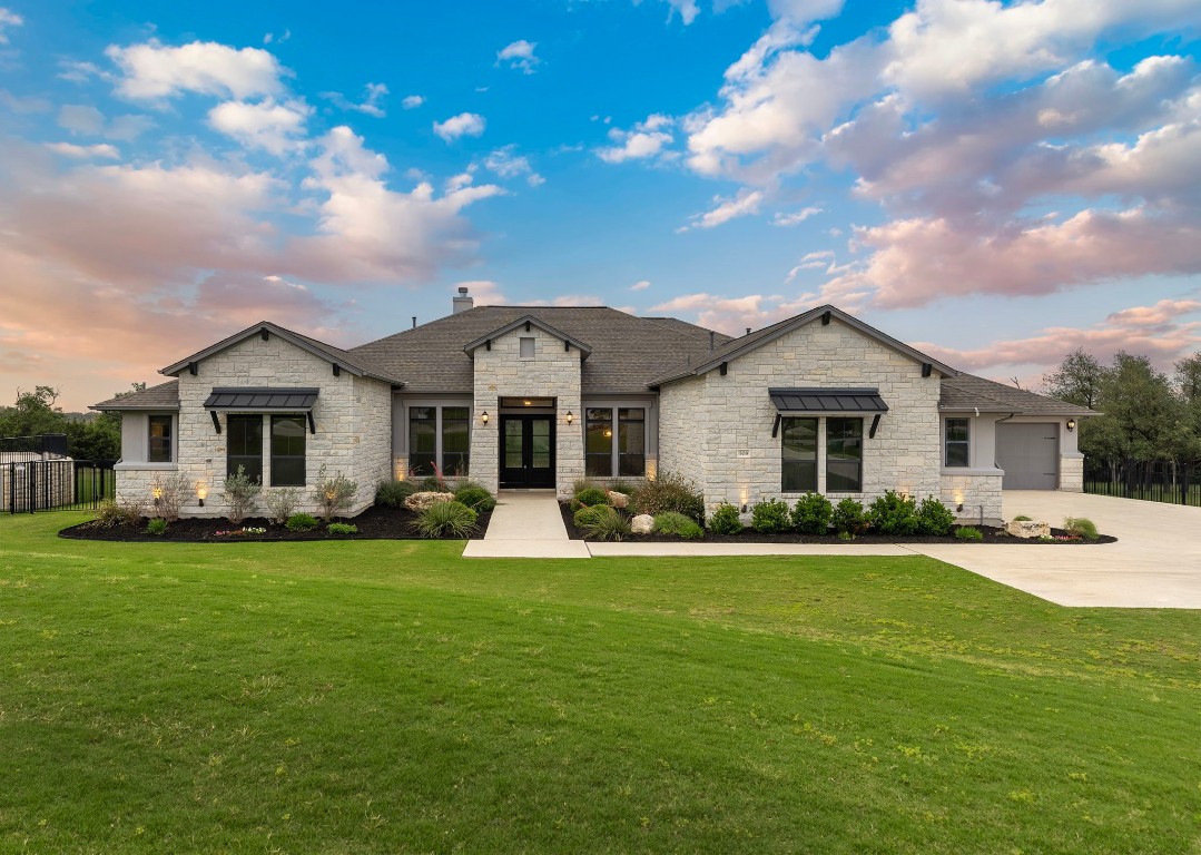 Loyal June Trl, Leander, TX 78641