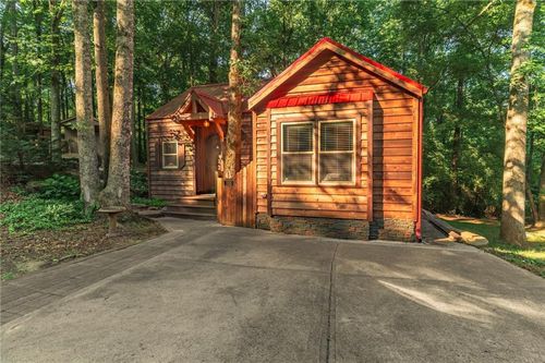 355 Elkmont Trl, Cleveland, GA, 30528-2974 | Card Image