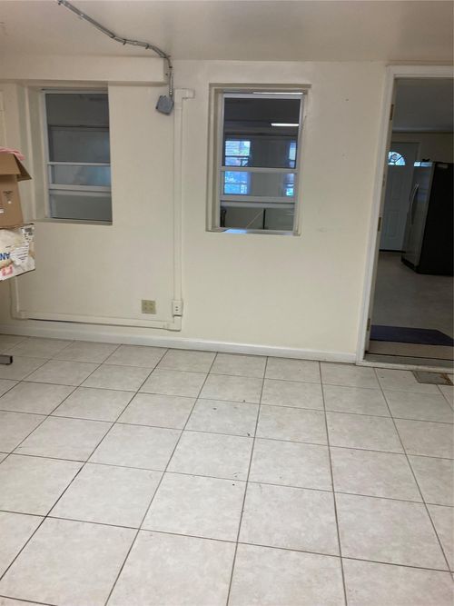 102 63rd Rd, Forest Hills, NY, 11375-1048 | Card Image